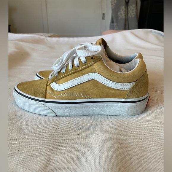 Vans women size 5 - Picture 3 of 5